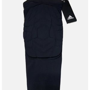 Adidas Tech fit compression padded knee sleeve